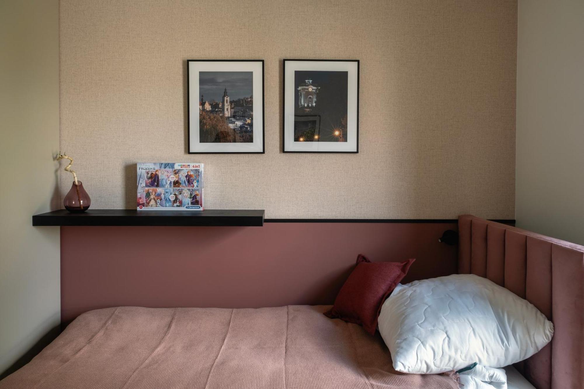 Spacious With Parking By Renters Apartment Przemysl